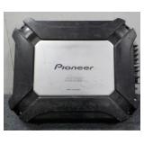 Pioneer 820w Amp