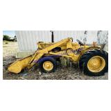 Case G530 Tractor w/ Model 31 Loader