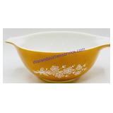 Pyrex Butterfly Gold Cinderella Mixing Bowl