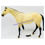 Breyer Traditional Three Piece Horse Set Light