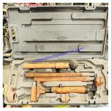 Central Hydraulics 10 Ton Portable Puller