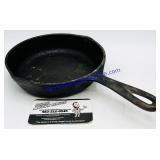 6.5ï¿½ Cast Iron Pan