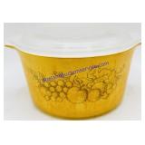 Pyrex Old Orchard Casserole Dish w/ Lid