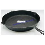 15ï¿½ Cast Iron Pan