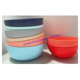 11 Plastic Bowls