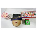 Christmas Tins, Door Hanger