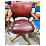 Leather Rolling Chair 35"