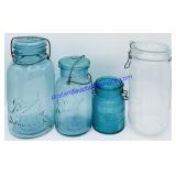 4 Snap Lip Glass Mason Jars (Clear One Chipped On