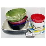 10 Ceramic Bowls & Dishes