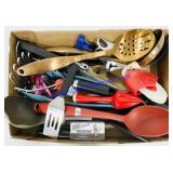 Mixed Kitchen Utensils