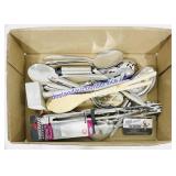 Mixed Kitchen Utensils