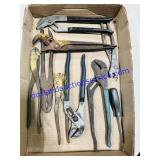 Pliers