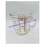 Vintage Pyrex Glass Measuring Cup