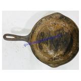 8.5" Cast Iron Pan