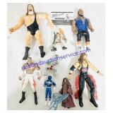 8 Action Figures