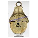 Myers Metal Bracket & Wood Wheel Pulley
