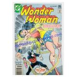 1977 DC Comic Book (Wonder Woman)