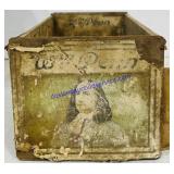 Vintage William Penn Wooden Cigar Box