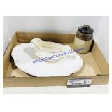 K. T & K China and  Glass Jar