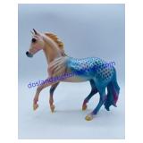 Breyer Traditional "Coral Reef"