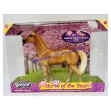 Breyer Classic "2014 Horse of the Year Amelia"