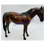 Breyer Traditional "Thouroghbred Mare"