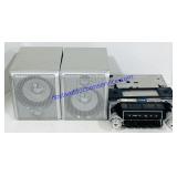 AM Car Radio & Speaker Pair