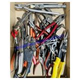 Pliers