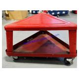 Rolling Metal Shop Chair. 10ï¿½