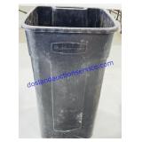 Rubbermaid 23 Gallon Plastic Waste Can