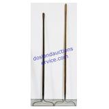 2 Metal Rakes