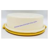 Tupperware Cake Carrier with Lid