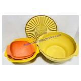 Tupperware Bowls