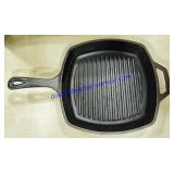 Lodge 10.5' Cast Iron Ribbed Frying Pan