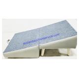 Folding Dog Ramp 16x16x16'