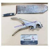 Plier-Style Saw Set and Pocketknife