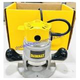 DeWalt 1&1/2 HP Heavy Duty Router DW610