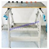 32x30x25' Folding Tool Stand