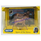 Breyer Traditional GG Valentine & Heartbreaker