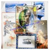 5 Mixed Wall Decorations