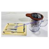 Set of Knives & Measuring Cups and Spoons