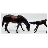 Hartland Model Horse Mare & Foal