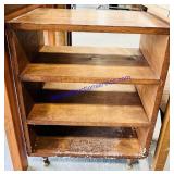 Brass Foot Small Oak Shelving 11x18x25'