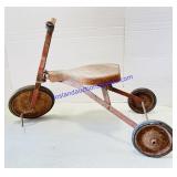 Vintage Metal Childs Tricycle 26 x17'