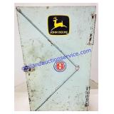 Metal Storage Cabinet 26x15x18"
