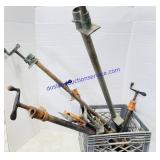 (7) Pipe Clamps