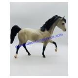 Breyer Traditional Greystreak