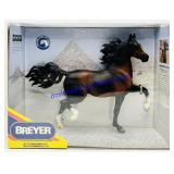 Breyer Traditional Huckleberry Bey