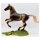 Breyer Traditional Team USA Show Jumper Set