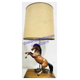 Breyer Traditional Bay King FS Lamp w/ Shade